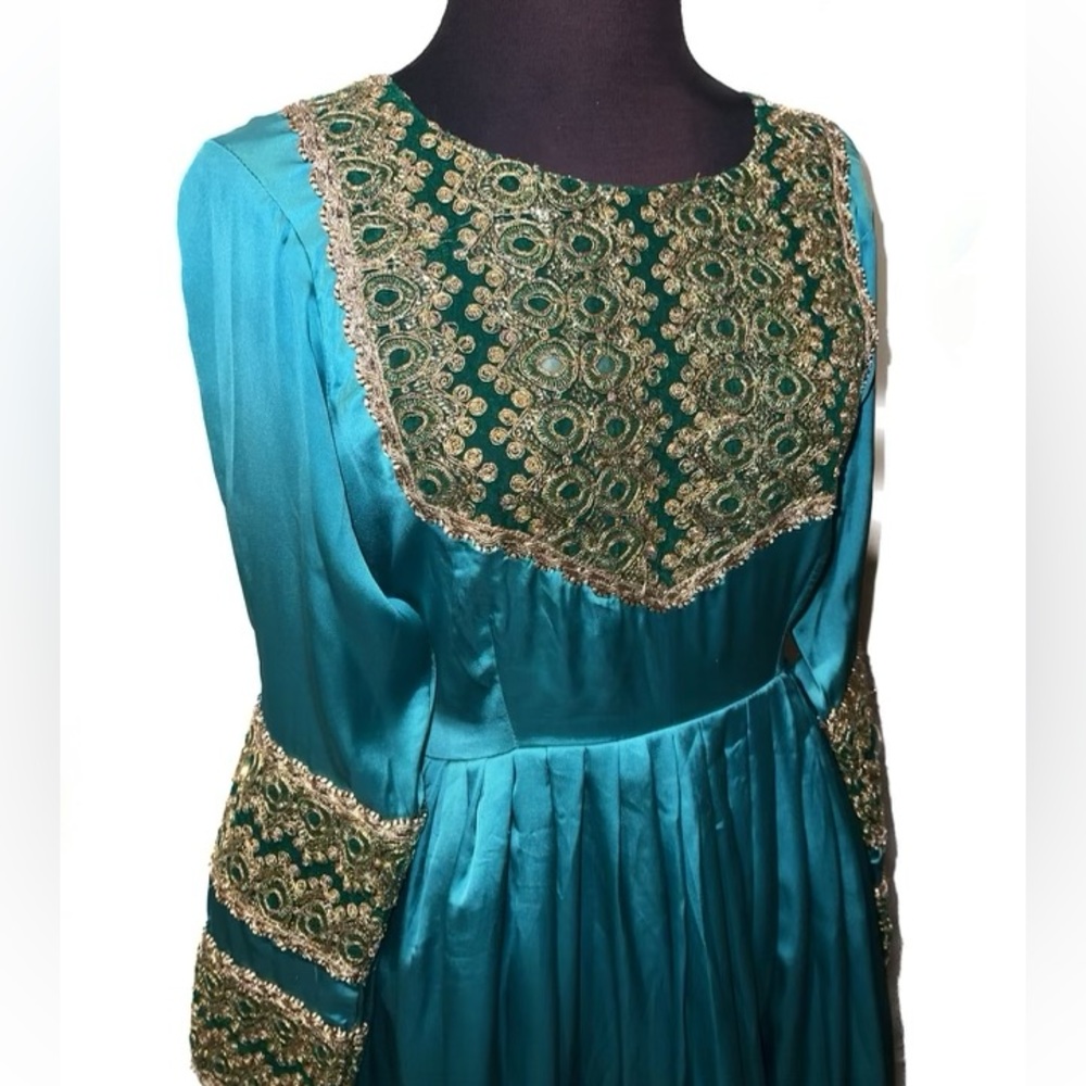 Afghan Clothes Turquoise double layer - Picture 2 of 5